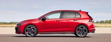 Ni China ni el coche eléctrico tienen la culpa de que los coches sean más caros. Las propias marcas son las responsables, según un estudio