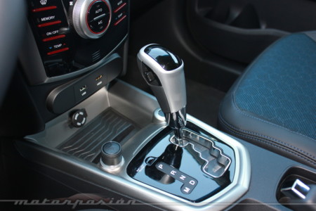 Ssangyong Tivoli D 525