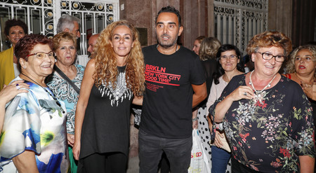 Rocío Carrasco y Fidel salen del museo para dar cera a Amador Mohedano tras el Deluxe