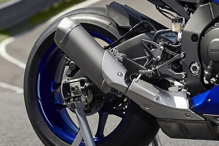 Nueva Yamaha Yzf1000w Para Competicion001