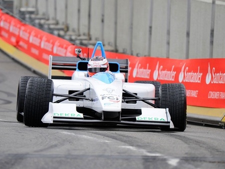 coche de carreras eléctrico formula e