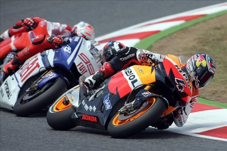 Dovi plantando cara a Lorenzo