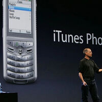 Cuando el 'One more thing' de Steve Jobs fue un móvil de Motorola: antes del iPhone, llegó el ROKR E1