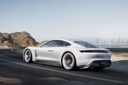 Porsche Mission E autorizado para producción a finales de la década 