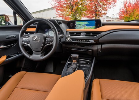 Lexus Ux Us Version 2019 1600 50