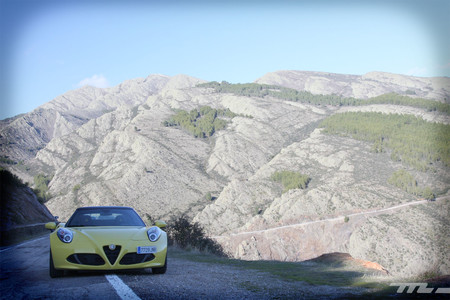 Alfa Romeo 4C Spider 33