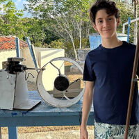 Parece gambiarra, mas é genial: adolescente brasileiro de 14 anos cria bomba de água que funciona sozinha e custa menos que um celular 