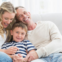 Los niños que crecen en un entorno cariñoso tienen relaciones de pareja más estables en su vida adulta