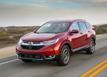 Así es como los SUV le están robando las ventas (¿y el futuro?) a los sedanes