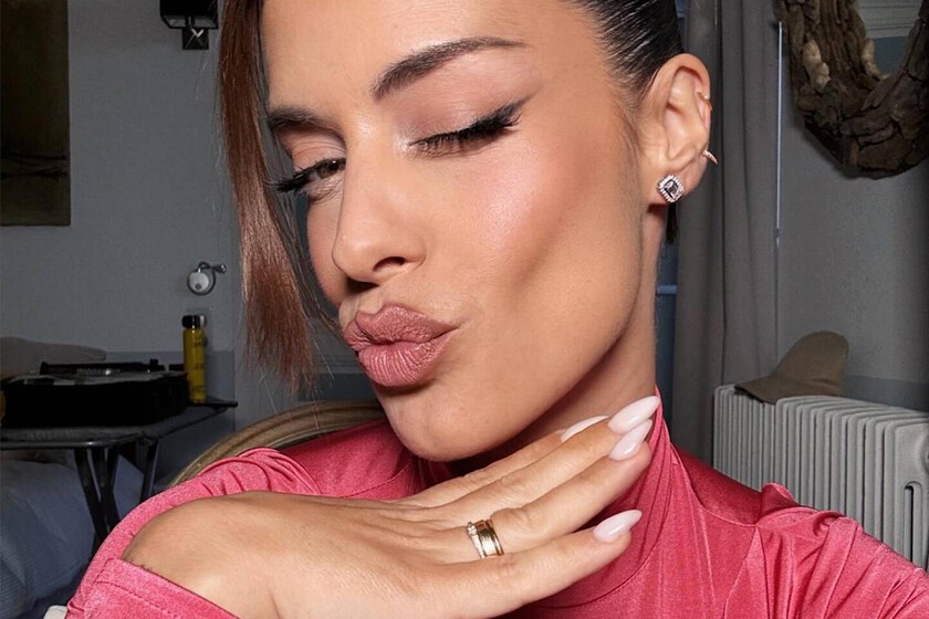 Pandora rebaja los pendientes de plata color algodón de azúcar que levantan cualquier look diario