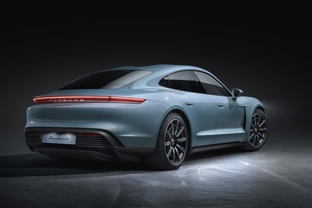 Porsche Taycan 4s 2020 1