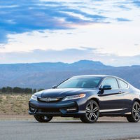 Honda le canta "Las Golondrinas" al Accord Coupé, la siguiente generación sólo llegará como sedán