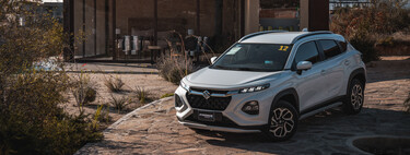 Manejamos el Suzuki Fronx: un B-SUV eficiente, bien equipado y de sabor urbano