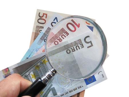 El veto a las operaciones en efectivo de más de 2.500 euros es insuficiente 