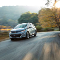 Chevrolet Bolt EV: La respuesta al Tesla Model 3 que no necesita preventas para fabricarse