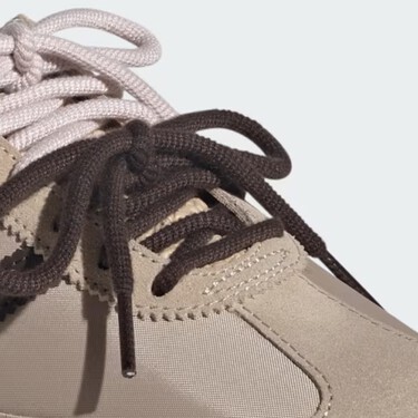 Parecen las New Balance x Miu Miu, pero son las nuevas zapatillas de Adidas que arrasan entre las pijas