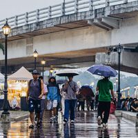 El primer frente frío de la temporada traerá lluvias torrenciales a México la primera semana de octubre: ¿qué estados serán los más afectados?