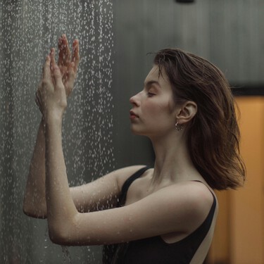 Los cabellos secos o con canas se transformarán si cambias el orden de estos productos al lavar el pelo