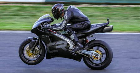 Guy Martin Cr Record 200mph