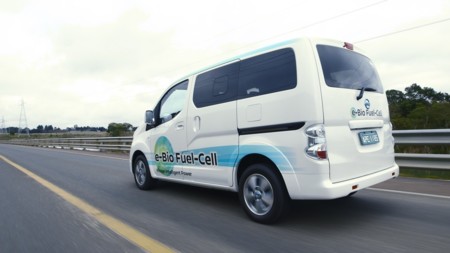 Nissan ya rueda con un prototipo de pila de combustible alimentada con bioetanol