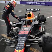 Pirelli y Red Bull, a la gresca por el reventón de Max Verstappen en Bakú que cambió el mundial de Fórmula 1