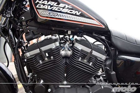 Harley Davidson Sportster XL 883 R