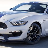 El nuevo Ford Mustang Shelby GT500 planea hacer frente al Dodge Demon y llegará a 320 km/h