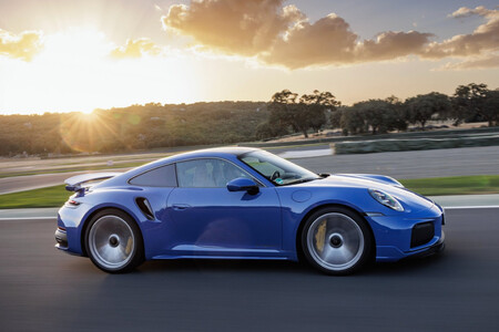 Porsche Andorra 2