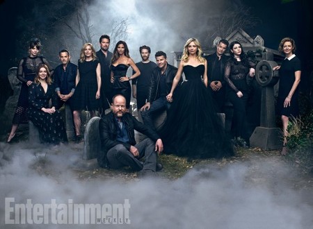 El elenco de Buffy la Cazavampiros se reúne para celebrar el aniversario número 20 de la serie