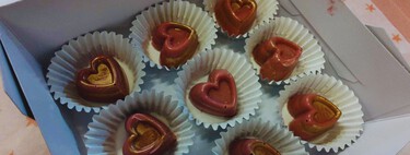 Cómo hacer bombones de chocolate con relleno de frambuesas para regalar el 14 de febrero