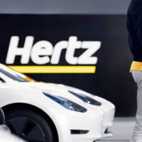 Todos creen en el auto eléctrico, excepto quienes más lo usan: Hertz los culpa de haber ganado 70% menos en 2023