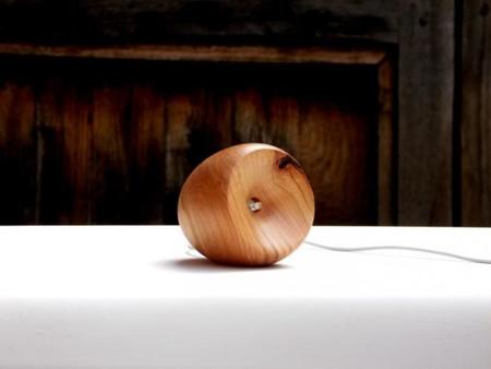 Brz wood design, lámparas hechas en el bierzo con madera reciclada