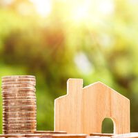 La subida de tipos empieza a notarse en el sector inmobiliario en España: menos opciones y peores perspectivas para 2023
 