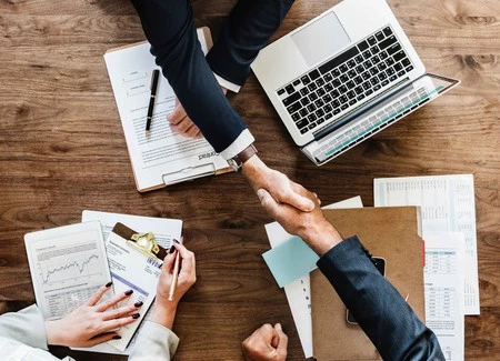 Domina tu próxima entrevista de trabajo poniendo en práctica éstos tips