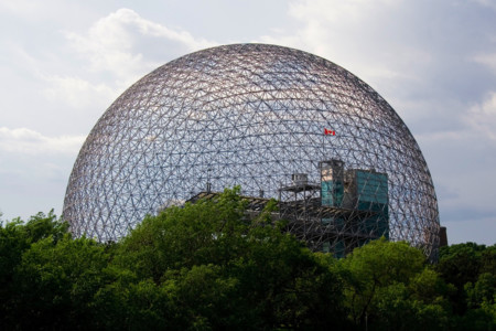 Siete edificios que parecen venidos del futuro