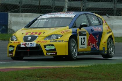 SEAT domina los entrenamientos en Curitiba