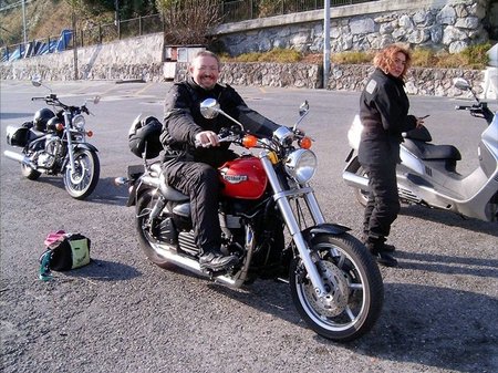 Lucas de nuevo en moto