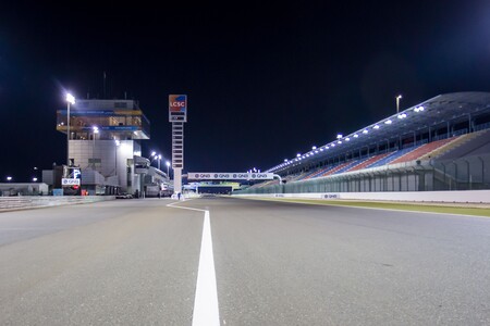 La Fórmula 1 ya modifica Losail: cambian los boxes, pianos y protecciones porque "básicamente es un circuito de motos"
