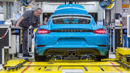 El Porsche 718 Cayman ya se fabrica y en breve saldrá de Zuffenhausen
