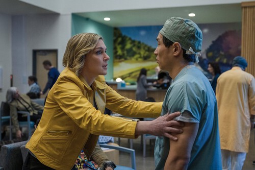 El creador de 'Pluribus' explica el cambio de tercio con sus personajes y el consejo que le dio Michael Mann: "deja que el público lo descubra" 