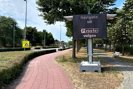 Apague El Navegador Y Siga Las Indicaciones Hacia Los Parkings