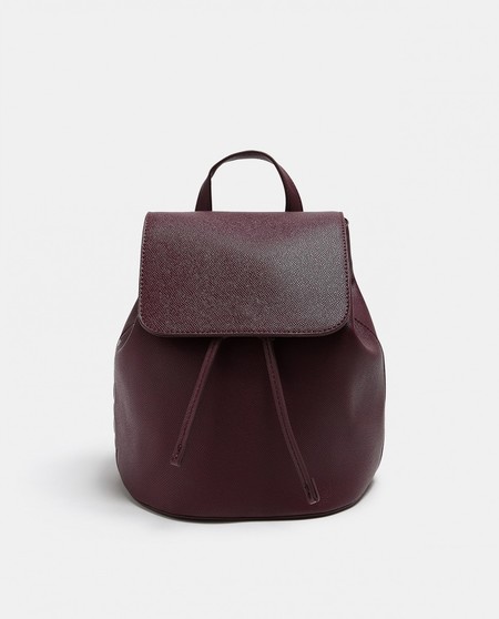 31 bolsos y mochilas de lujo con hasta el 50% de descuento en El Corte  Inglés: Michael Kors, Adolfo Domínguez o Furla más baratos