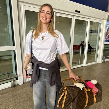 Acaba de llegar a Uniqlo la colección exclusiva de Labubu: camisetas y sudaderas que darán rollazo a los looks diarios