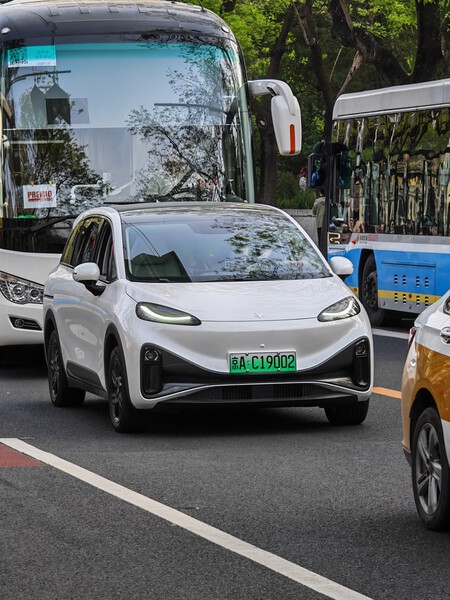 ArcFox es la marca premium de BAIC y también se ve mucho | Imagen: Xataka