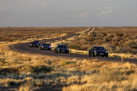 El Porsche Taycan promete hacer 12 veces seguidas el 0 a 100 km/h en menos de 3,5 segundos sin reventar la batería
