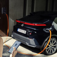 Sin los inconvenientes de los coches eléctricos y con cada vez más autonomía: por qué los coches híbridos enchufables están ganando la partida