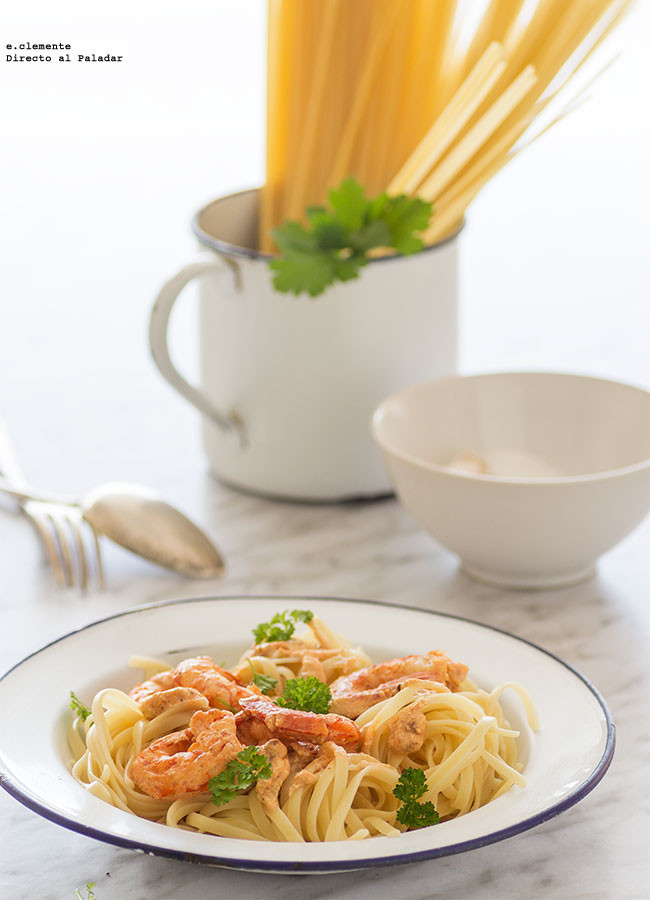 Tallarines con langostinos y salsa de vodka: receta fácil y rápida para no tomar la pasta como siempre