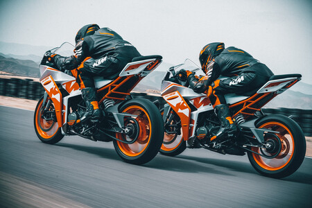 KTM RC 125 2022