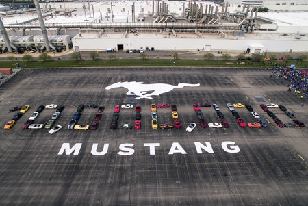 El Ford Mustang ya ha superado las 10 millones de unidades fabricadas... ¡en 54 años de historia!