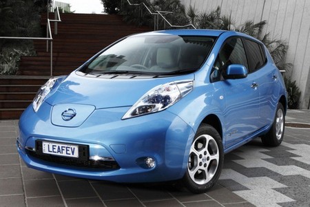 Nissan LEAF 2010 azul 9